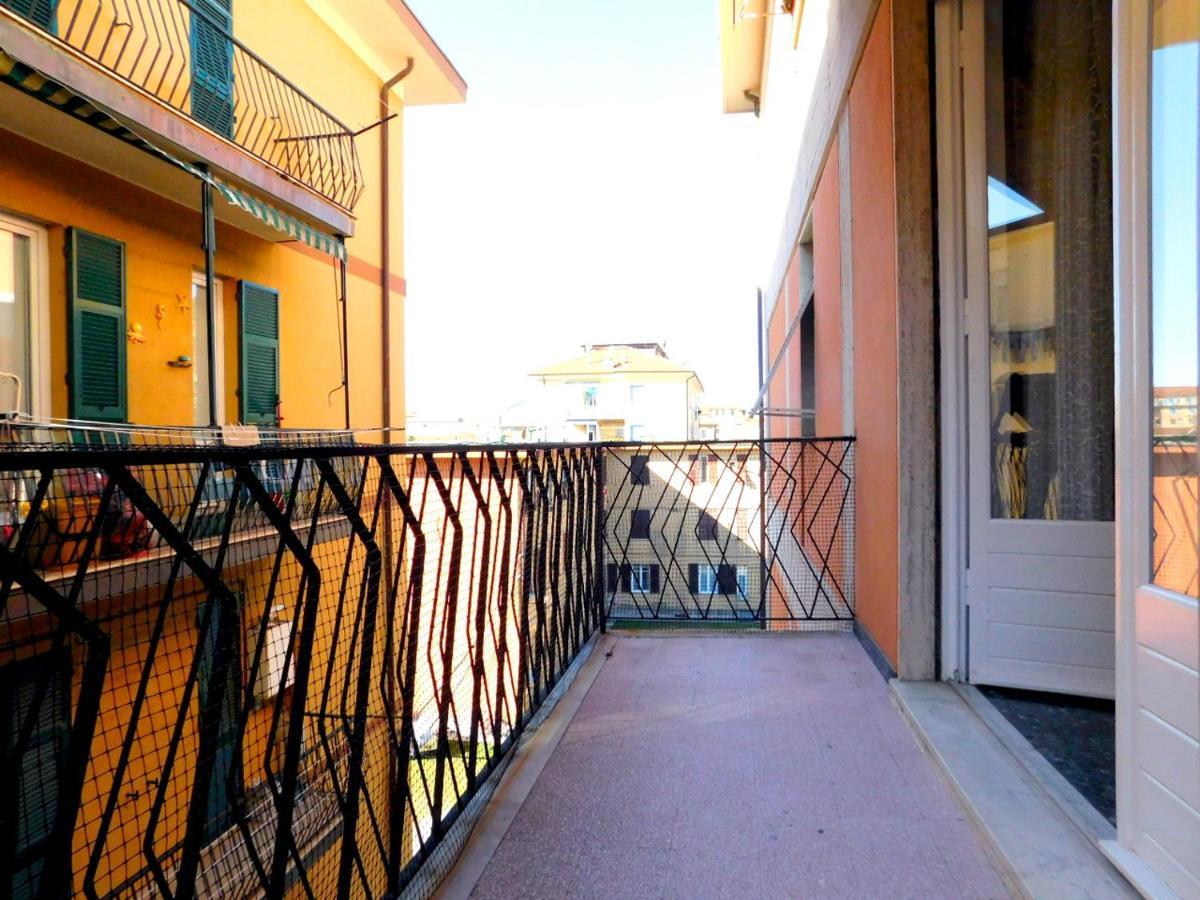 Trilocale Vicino Alla Stazione, Levanto Exterior photo